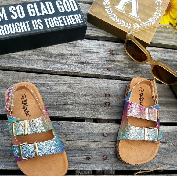 Kidgets Sandals - Picture 5 of 6